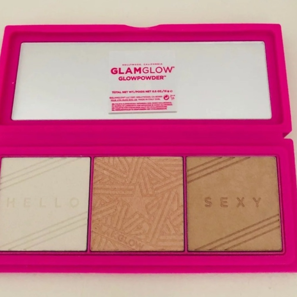 Glam Glow Highlighter